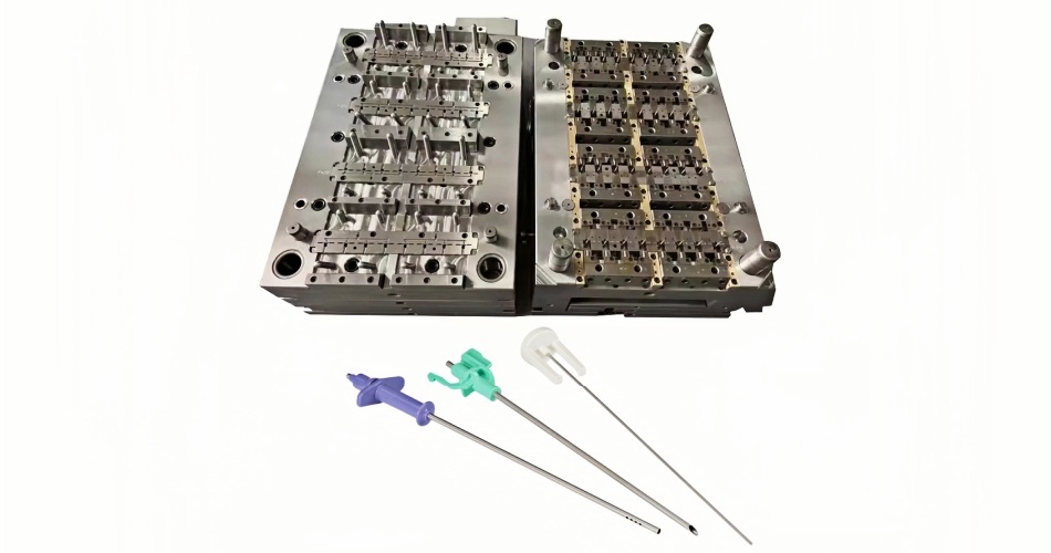 Medical injection mold for tendon indwelling needle