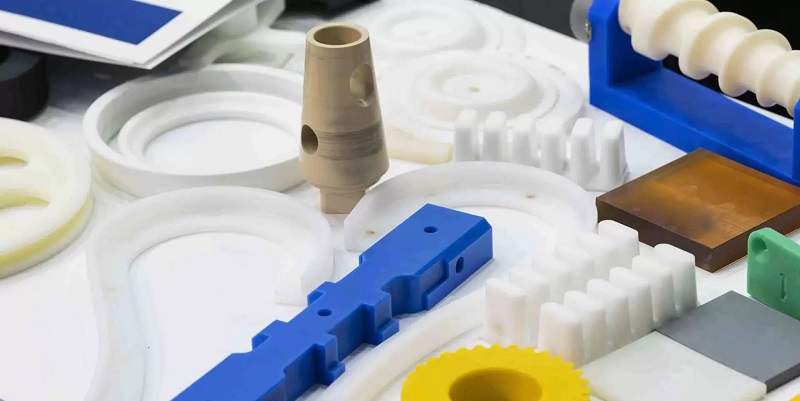 factors to consider when choosing medical plastic components manufacturer