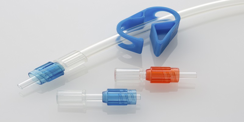 key advantages of plastic medical parts